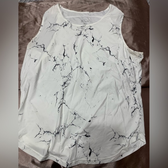 Buffbunny marble Flo tank top! - Picture 4 of 5